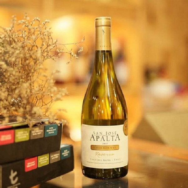 Rượu vang Apalta Reserva Chardonnay giá tốt nhất