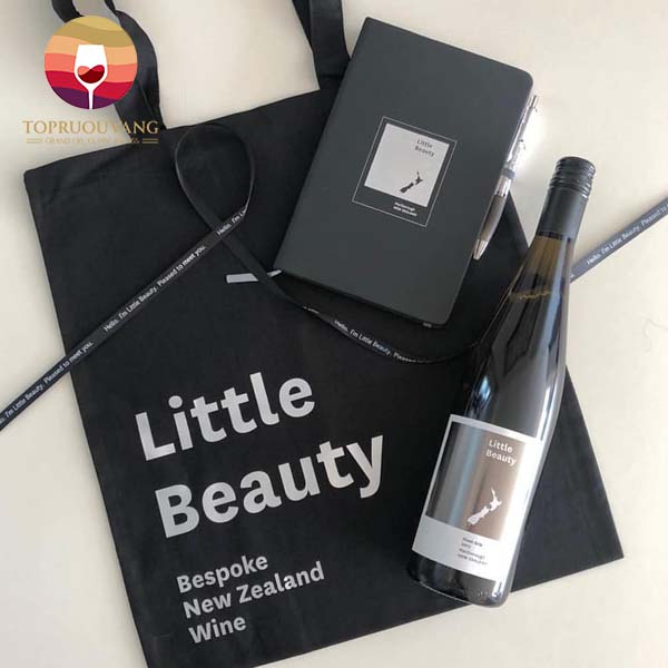 ruou-vang-Little-Beauty-Dry-Riesling-1