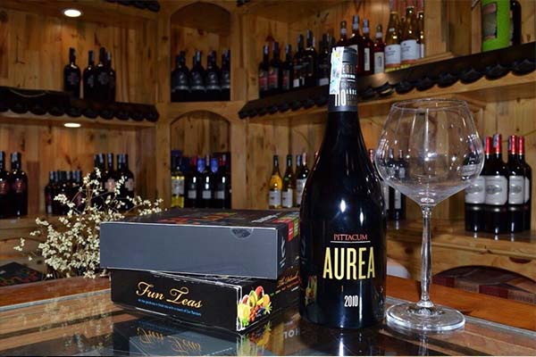 Rượu vang Tây Ban Nha Aurea Pittacum