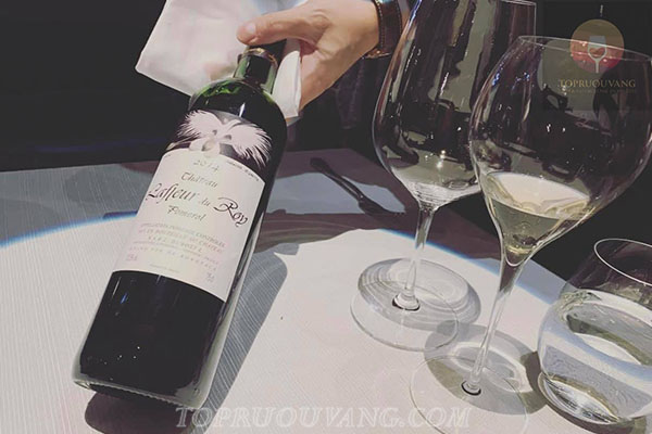 Rượu vang Clos Des Jacobins Emilion Grand Cru