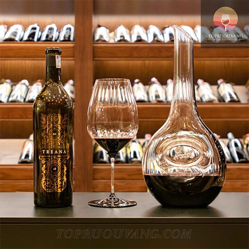 Rượu vang Treana Red 2018