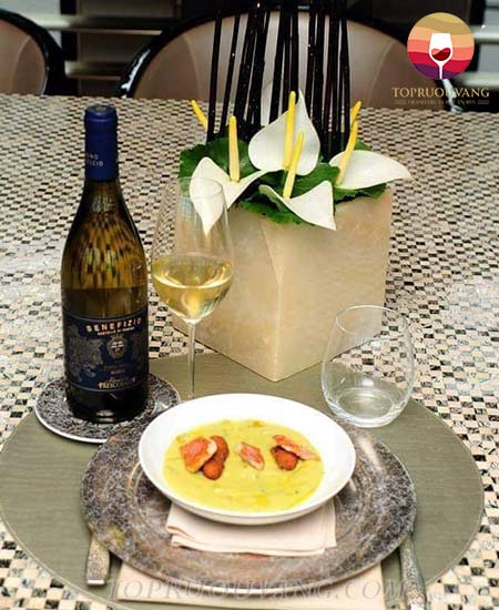 Rượu vang Benefizio Pomino Bianco Riserva