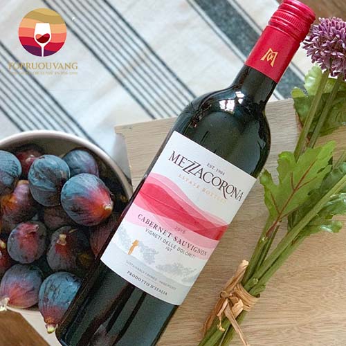 ruou-vang-mezzacorona-pinot-noir
