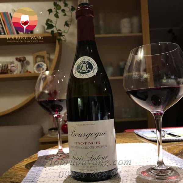 ruou-Vang-Louis-Latour-Bourgogne-Pinot-Noir-2