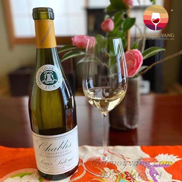 ruou-Vang-Louis-Latour-Chablis-La-Chanfleure-1